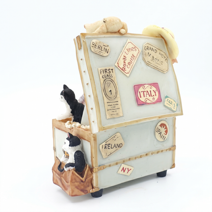 Celestial Serenade™ | Vintage Cat Suitcase Wind Up Music Box